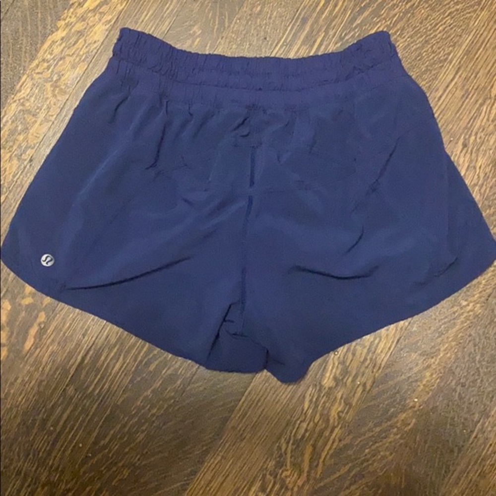 navy lulu lemon hotty hot shorts